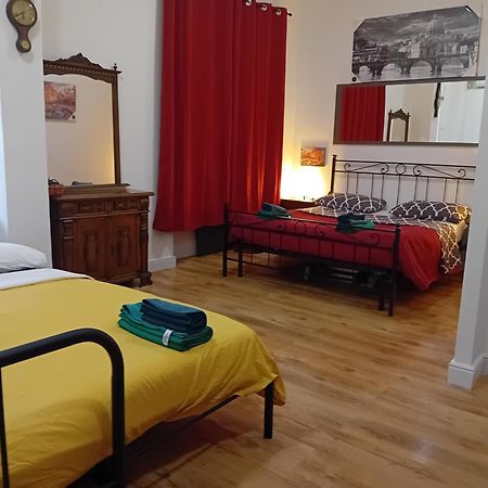 Mirti Subway Apartment روما المظهر الخارجي الصورة